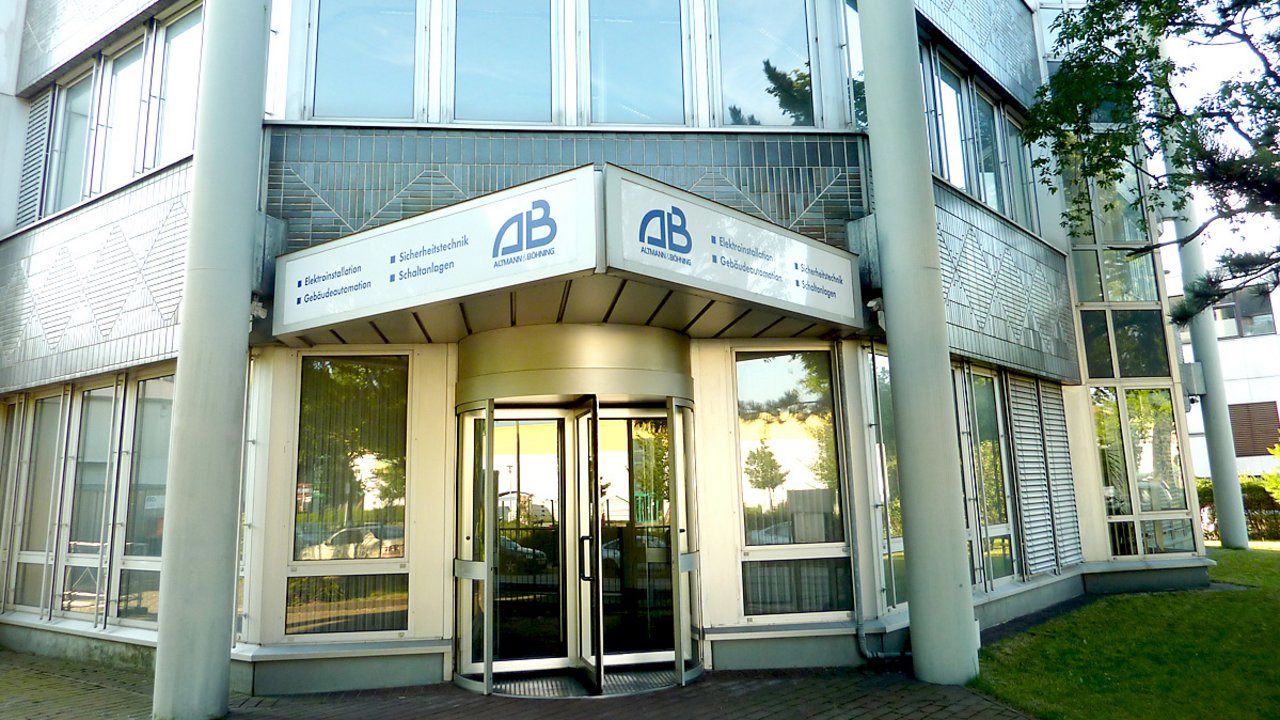 Gebäudeleittechnik: Intelligente Lösungen zur effizienten Steuerung und Überwachung von Gebäudefunktionen.